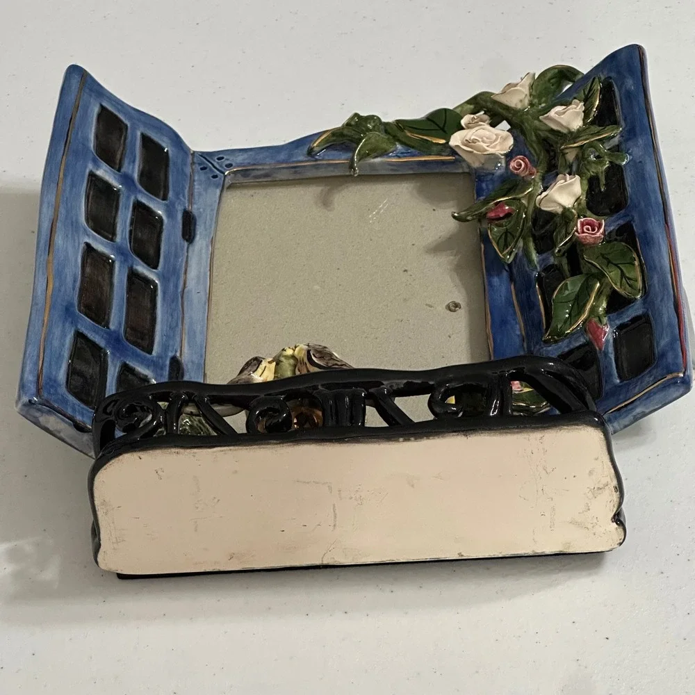VTG Blue Sky Clayworks Heather Goldminc Balcony Window Photo Frame Musical Works